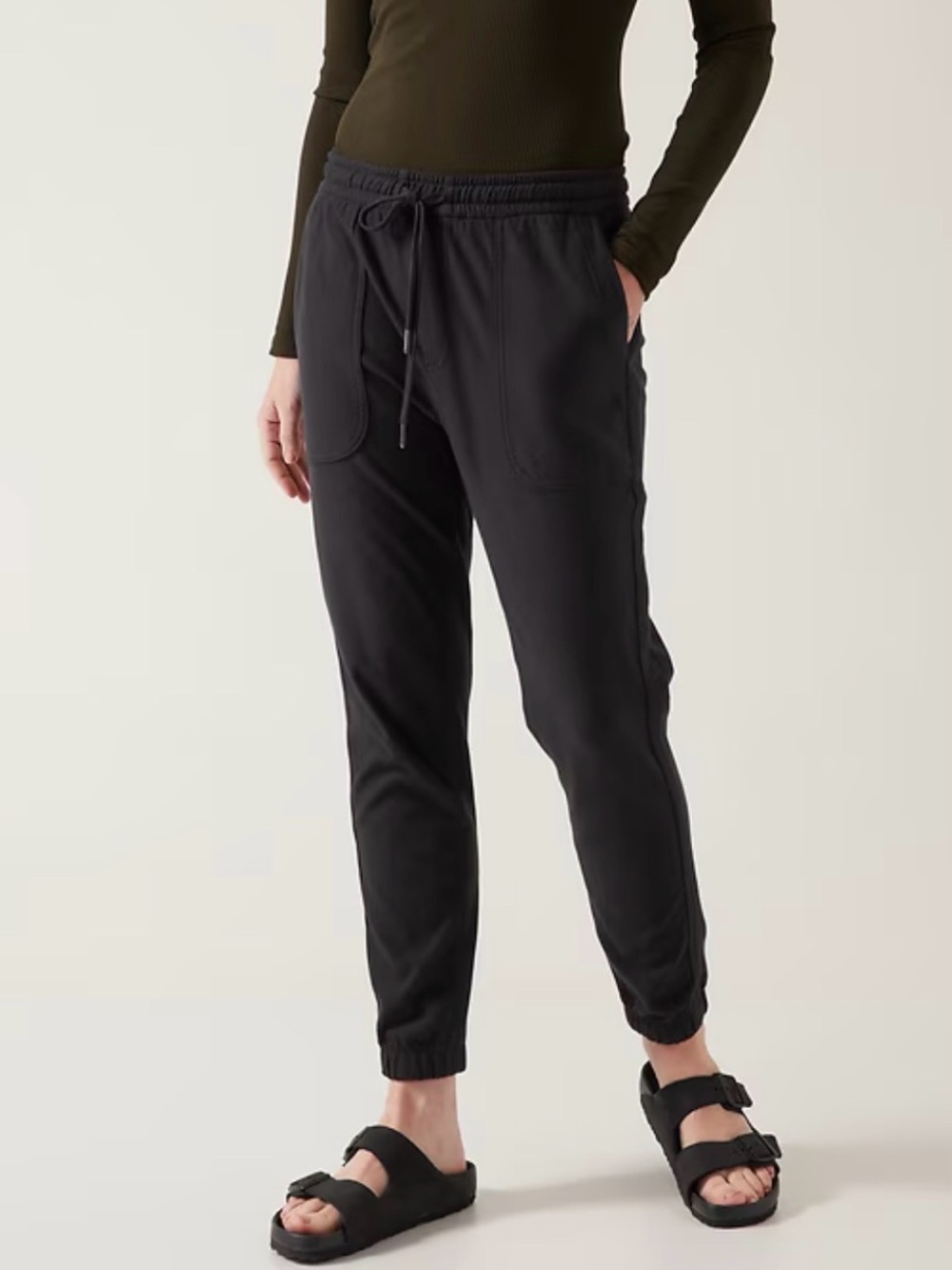 Athleta Farallon joggers black athleisure